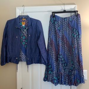 Matching skirt and top set